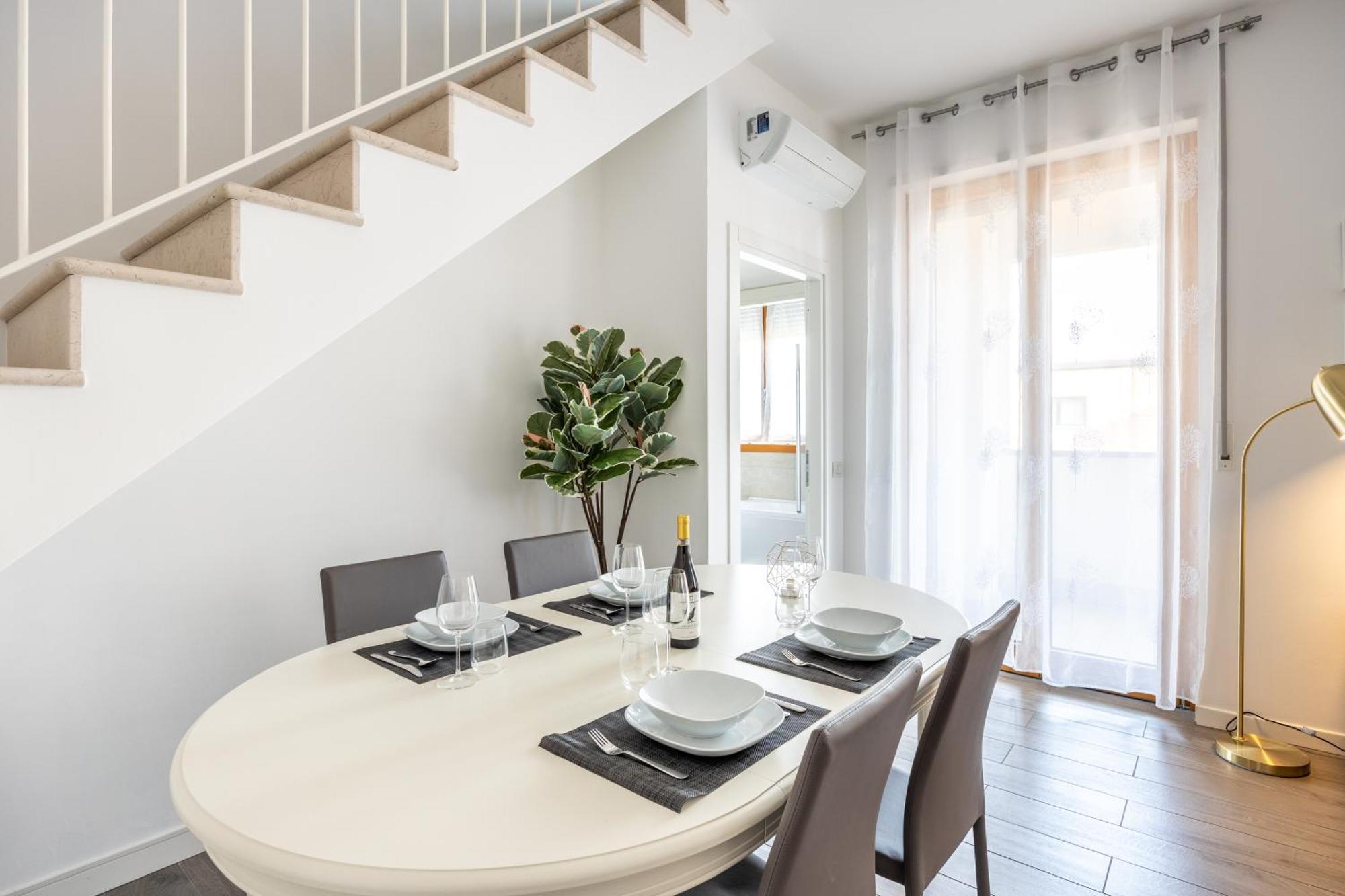 Bocconi'S Nest - Close To Duomo With Terrace Milán Exterior foto
