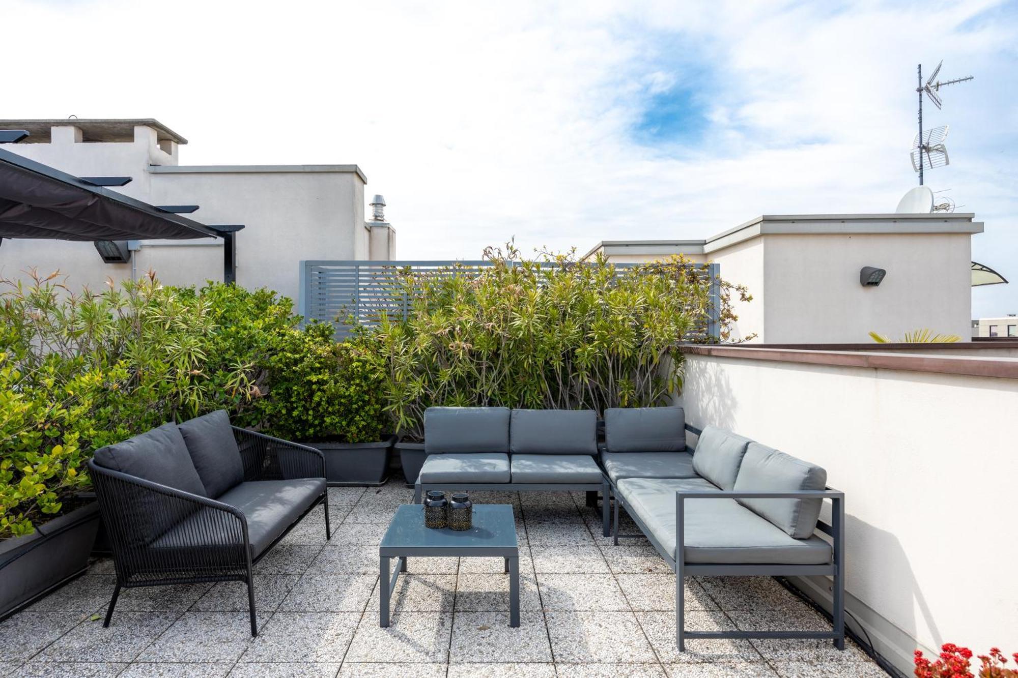 Bocconi'S Nest - Close To Duomo With Terrace Milán Exterior foto